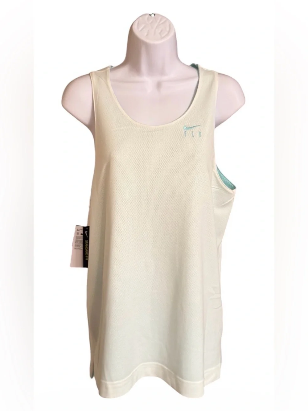 Nike Fly Reversible Basketball Jersey NWT Women’s Medium Mint Cream Mesh